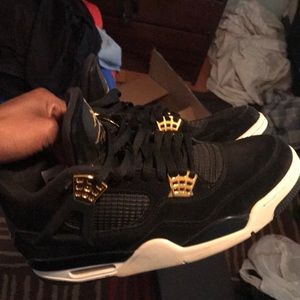 Gold and black retro 4s size 10.5
